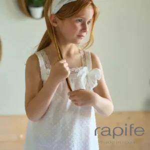 Conjunto de camisón y bata de plumeti Marfil