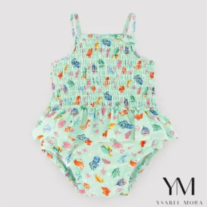 Bañador bebé niña detalle volante y nido de abeja estampado fauna marina